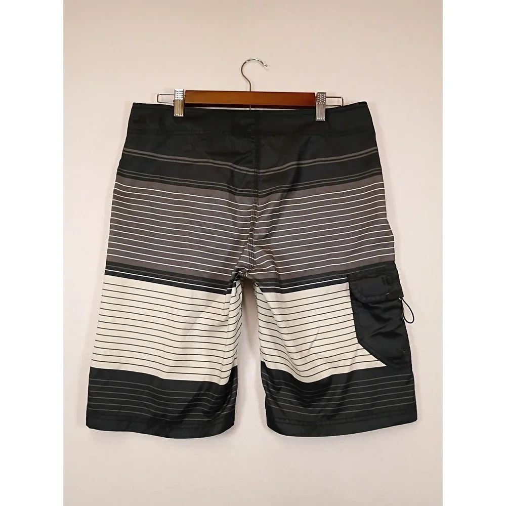Surf Beach Hurley Mens 30 Black Grey White Striped Cargo Board Shorts MBS0002980